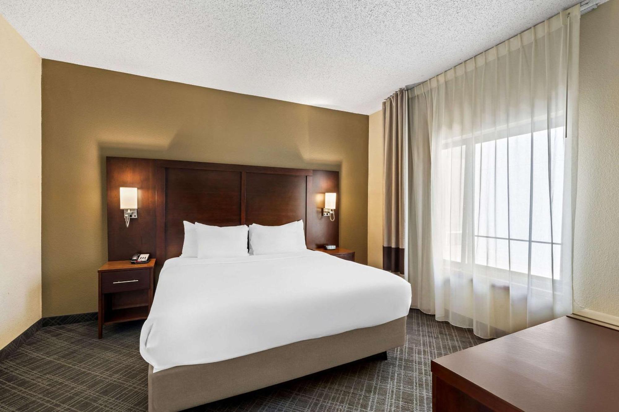Comfort Inn Roswell-Dunwoody Exterior foto